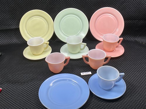 Set da tè vintage Hazel Atlas 14 pz piccola hostess platonite IN7443 - Foto 9 di 11
