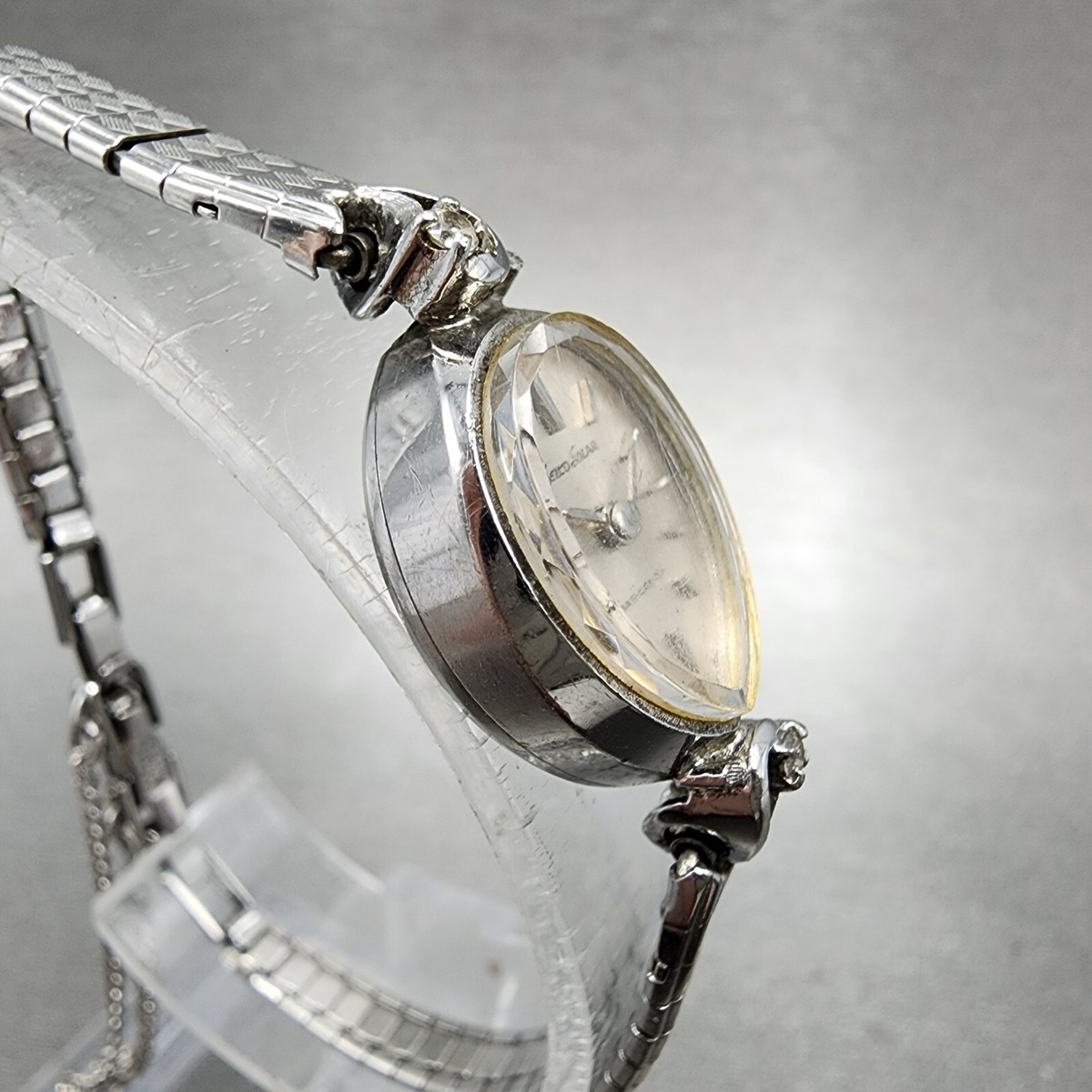 時計 SEIKO SOLAR DIASHOCK 17jewels  A1374 SEIKO SOLAR DIASHOCK 17jewels A1374