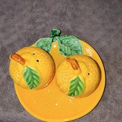 Trends SP-324 Ceramic Lemon Salt & Pepper Shakers Set of 2 Yellow Green