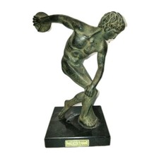 bronzo scultura. Discobolo. Riproduzione Antica Arte Romana 