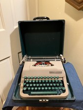 Vintage 1954 Underwood Universal Portable Typewriter-Good Shape Needs Some Parts thumbnail