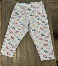 Iglow Running Capri With Front Zipper Pouch And Pockets Marathon Theme