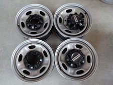 Factory Ford F250 F350 Super Duty 17x7.5 Wheels 8x170 Bolt Pattern And Caps Factory Ford F250 F350 Super Duty 17x7.5 Wheels 8x170 Bolt Pattern And Caps
