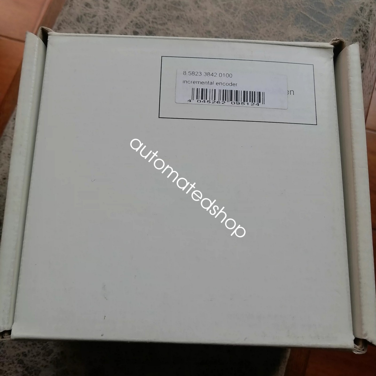 1PC NEW 8.5823.3842.0100 Encoder Shipping DHL or FedEX Spot Goods