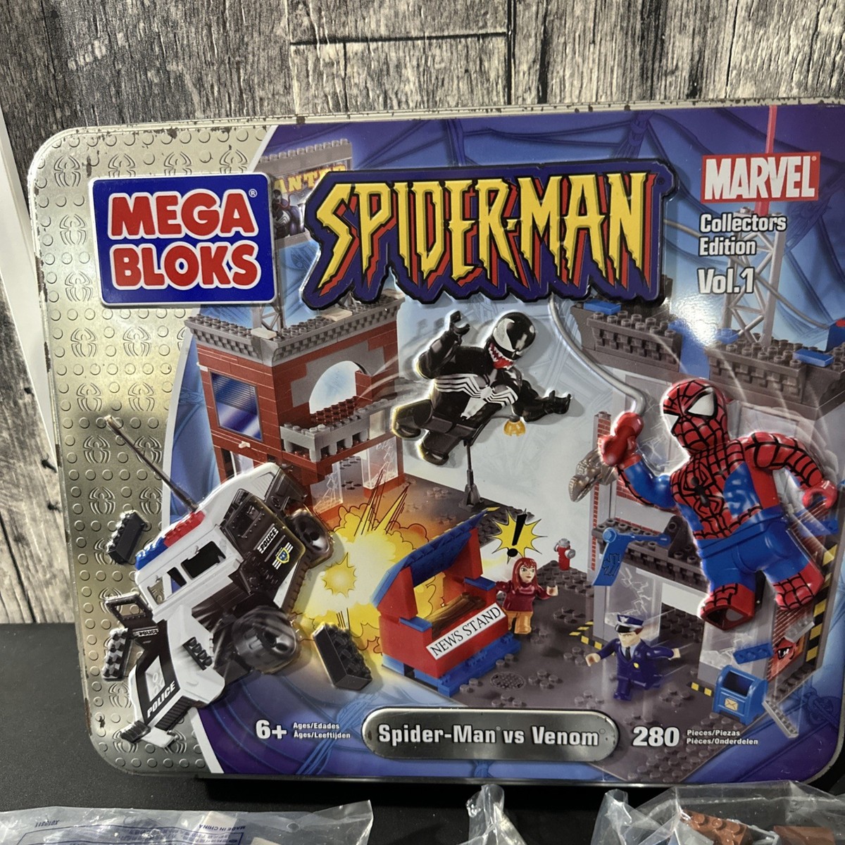 Mega Bloks Spiderman v Venom Collectors Edition Vol.1 Metal New 2