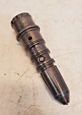 Cummins Remanufactured Fuel Injector Without Nozzle 3000464