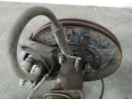 2003 03 04 Mercury Marauder 3.55 Rear Disk Brake Axle Assembly #5842 N1 - Picture 10 of 13