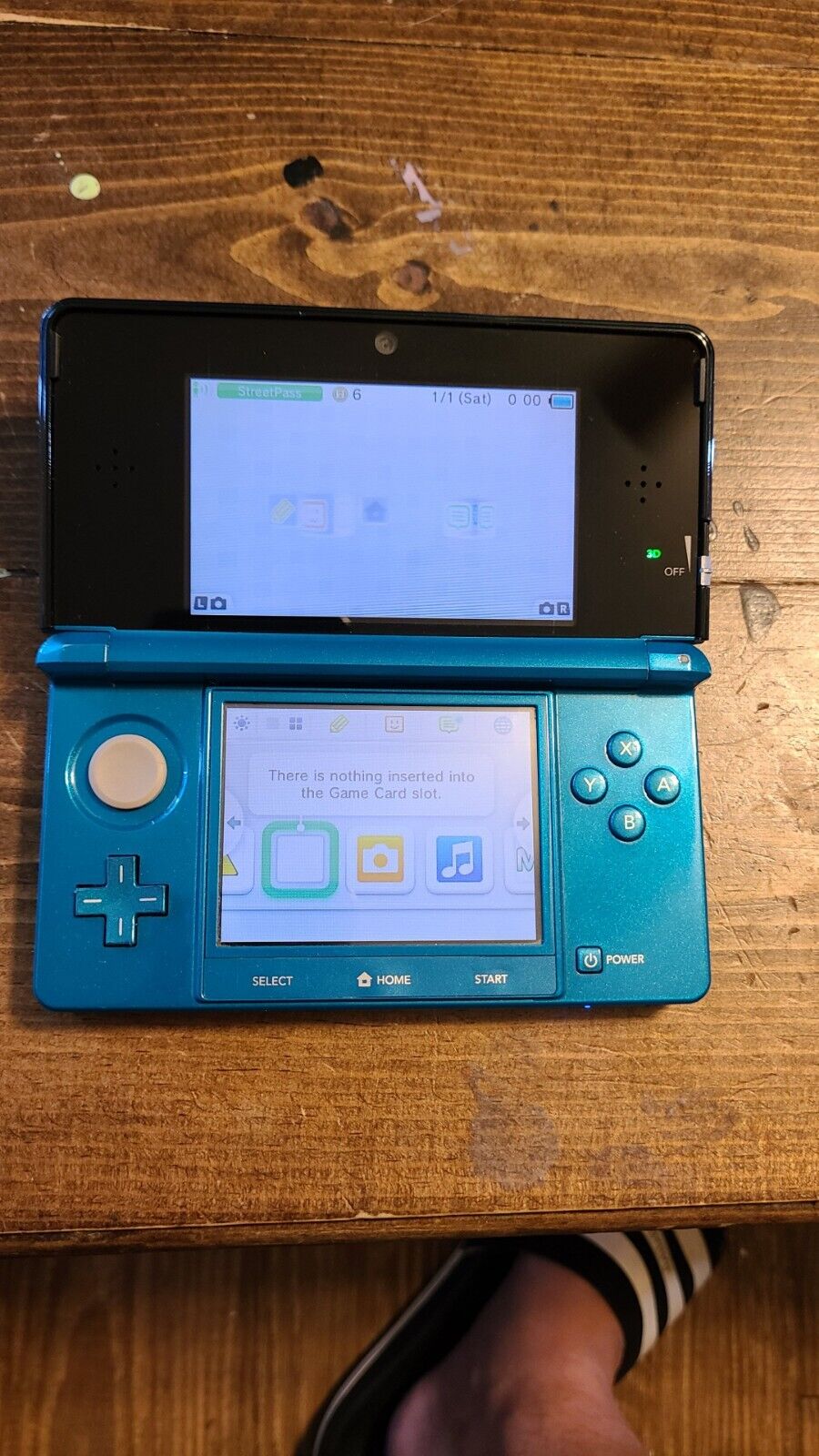 Best Buy: Nintendo 3DS Aqua Blue CTRSBAAA