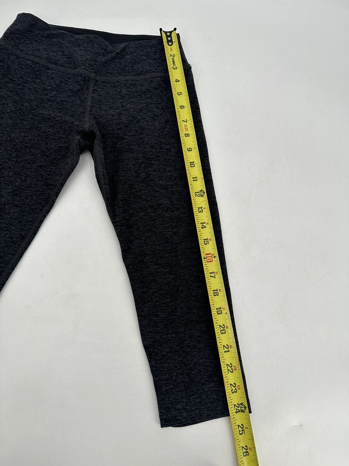 beyond-yoga midrise cropped workout leggings