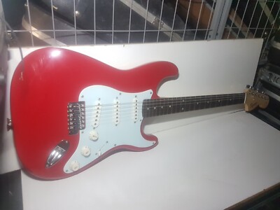 SQUIER by FENDER STRAT - SUPER NICE NECK