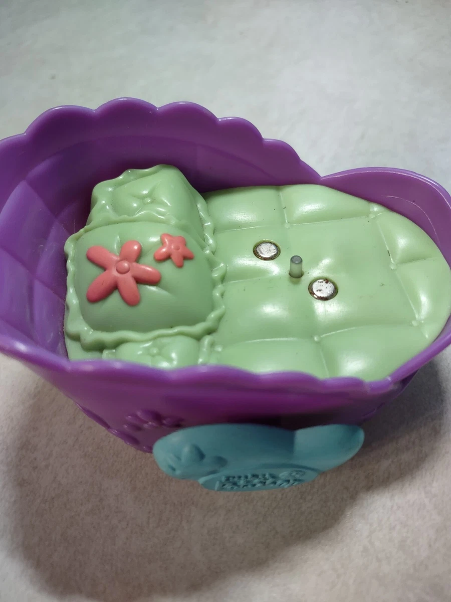 Littlest Pet Shop Magic Motion Kitty Yum Yum Basket