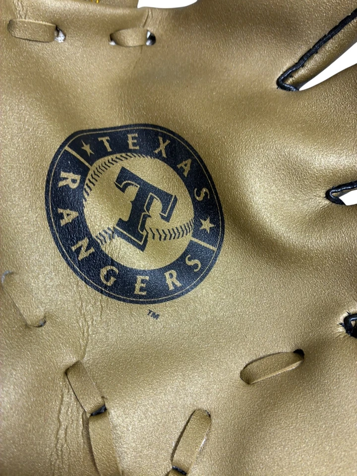 Guante de Oro Réplica Texas Rangers Adrian Beltre Powerade Zero SGA Sorteo Foto 2 de 4