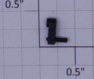 Delton 10016-141 2-8-0 C-16 Tender Brakewheel Shaft Support/Ratchet (2)