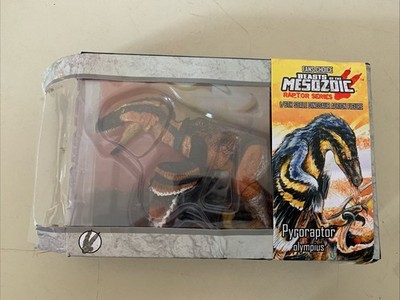 Pyroraptor olympius 1/6th scale Dinosaur Action Figure by Creative Beasts Studio