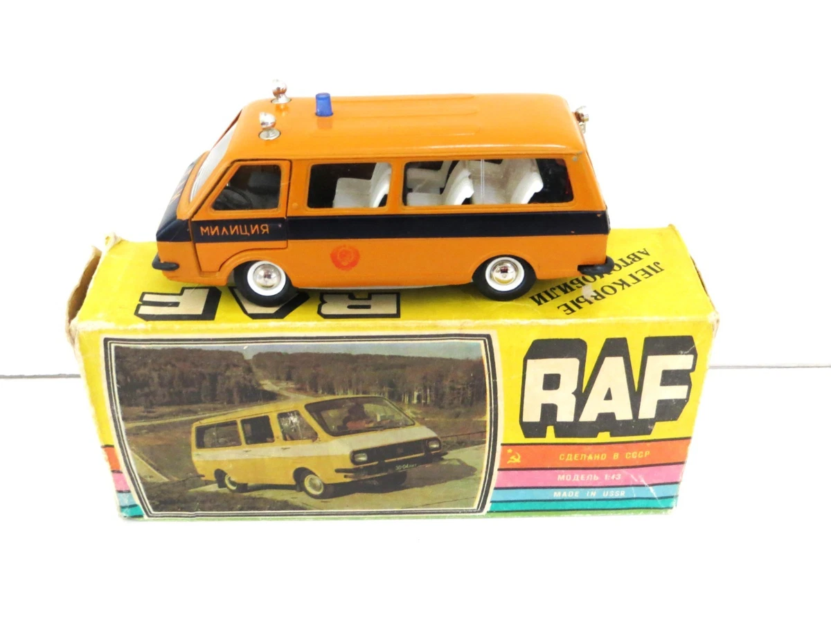 RARE MOSKVITCH CCCP Urss Ancien Pompiers 1/43 Ème Bon État Novoexport