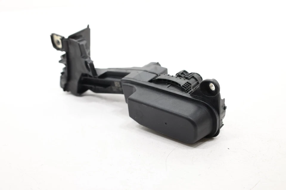 BMW X3 2020 terminal de batería 61149339823 Foto 3 de 4