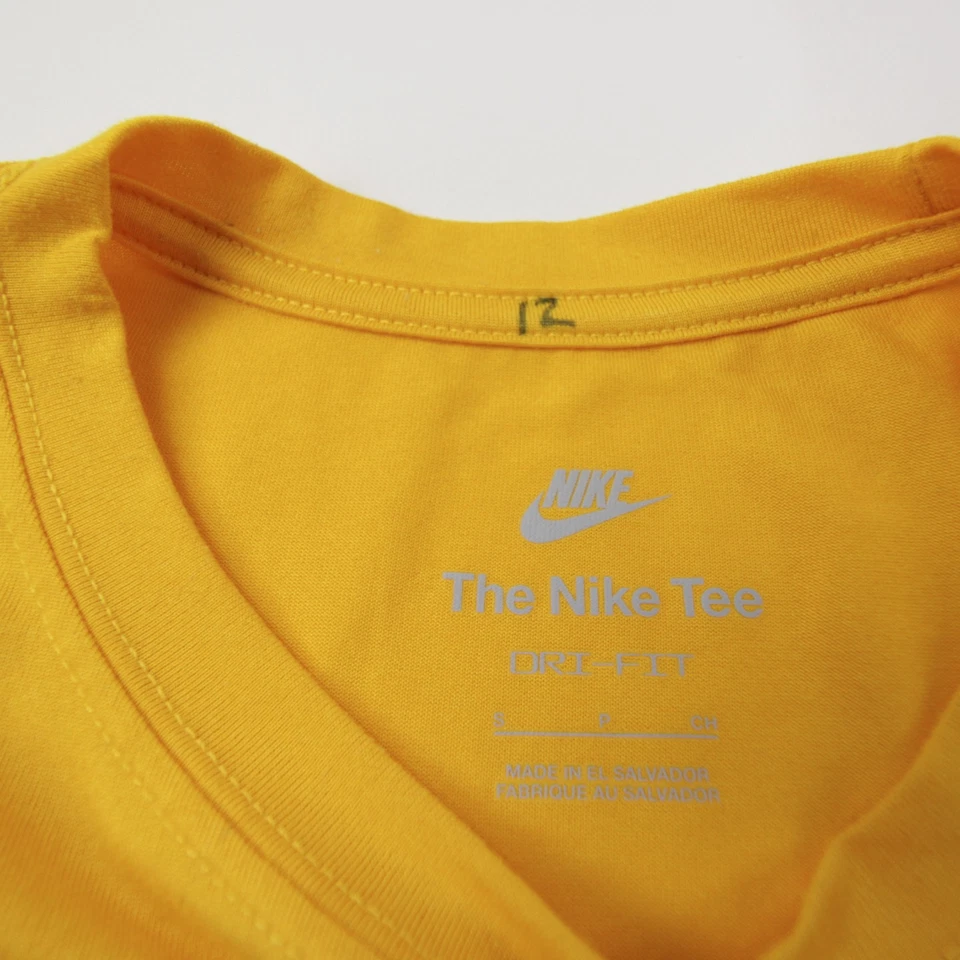 California Golden Bears Nike Long Sleeve Shirt Men's Gold Used - Image 3 of 3