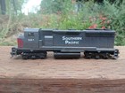 ho scale southern pacific gp38 canadian cab dummy — photo 3
