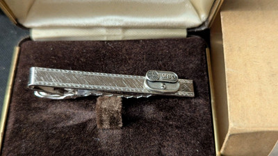 925 Sterling Silver Vintage Shiny Swirl Border Serrated Tie Clip 1977 With Box
