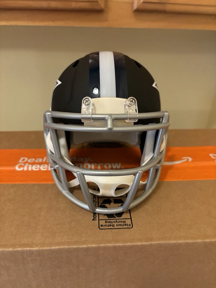 Dallas Cowboys Mini Casco de Fútbol Americano Personalizado Plano Negro Riddell Speed Foto 2 de 4