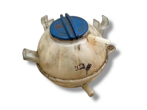 Audi A4 S4 B8 8K 2009 Ausgleichsbehälter Kühlwasser 1K0121407A Diesel MDV80316