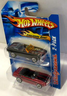 HOT WHEELS WALGREENS EXCLUSIVE 2 PACK CONVERTIBLES '67 CAMARO RS & '69 CAMARO RS