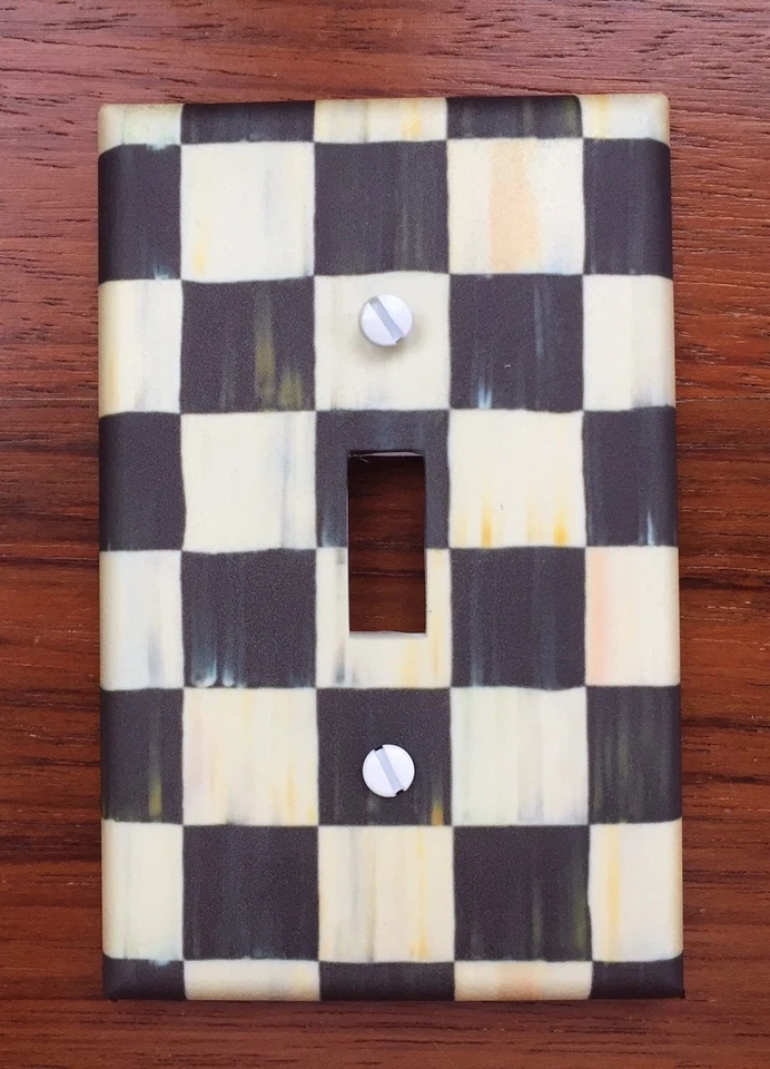 Tampa de placa interruptor de luz de verificação preto e branco estilo infantil Mackenzie - Imagem 2 de 4