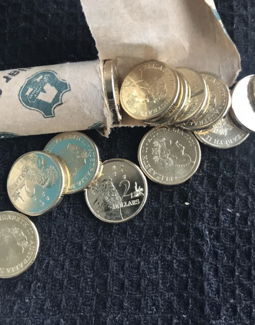 🔥Rare 2 Dollar Coin Limit 2022 Queen Head Final Design Coins Royal