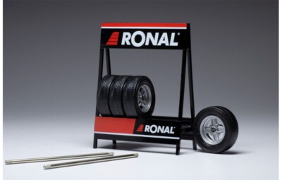IXOMODELS - Rack mit 4 Reifen ATS CUP - 1/18 - IXO18SET012W