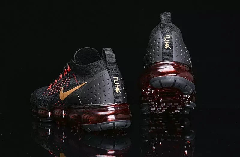 DS Nike Air VaporMax Flyknit 2 Men's Air Cushion Shoes us8-11 Brand New - Image 3 of 4