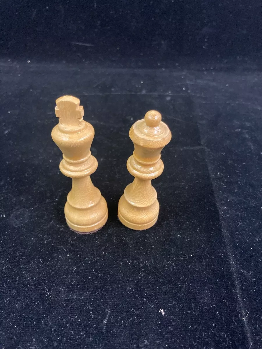 Replacement white weighted chess pieces queen, 2 rooks, 2 bishops, felt  bottoms