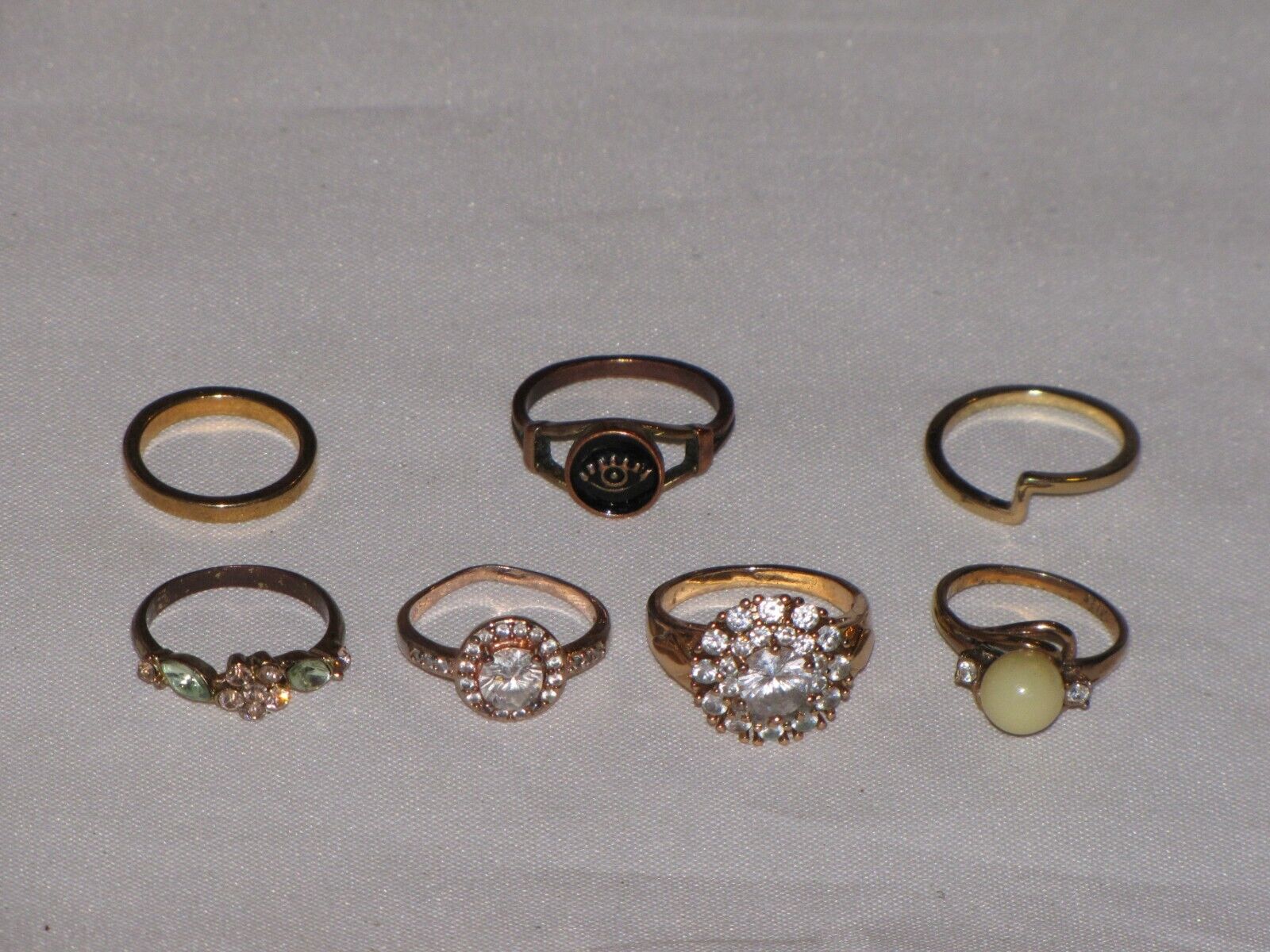 Lot Of 7 Rings Gold Plated Rhinestone Faux Pearl … - image 22
