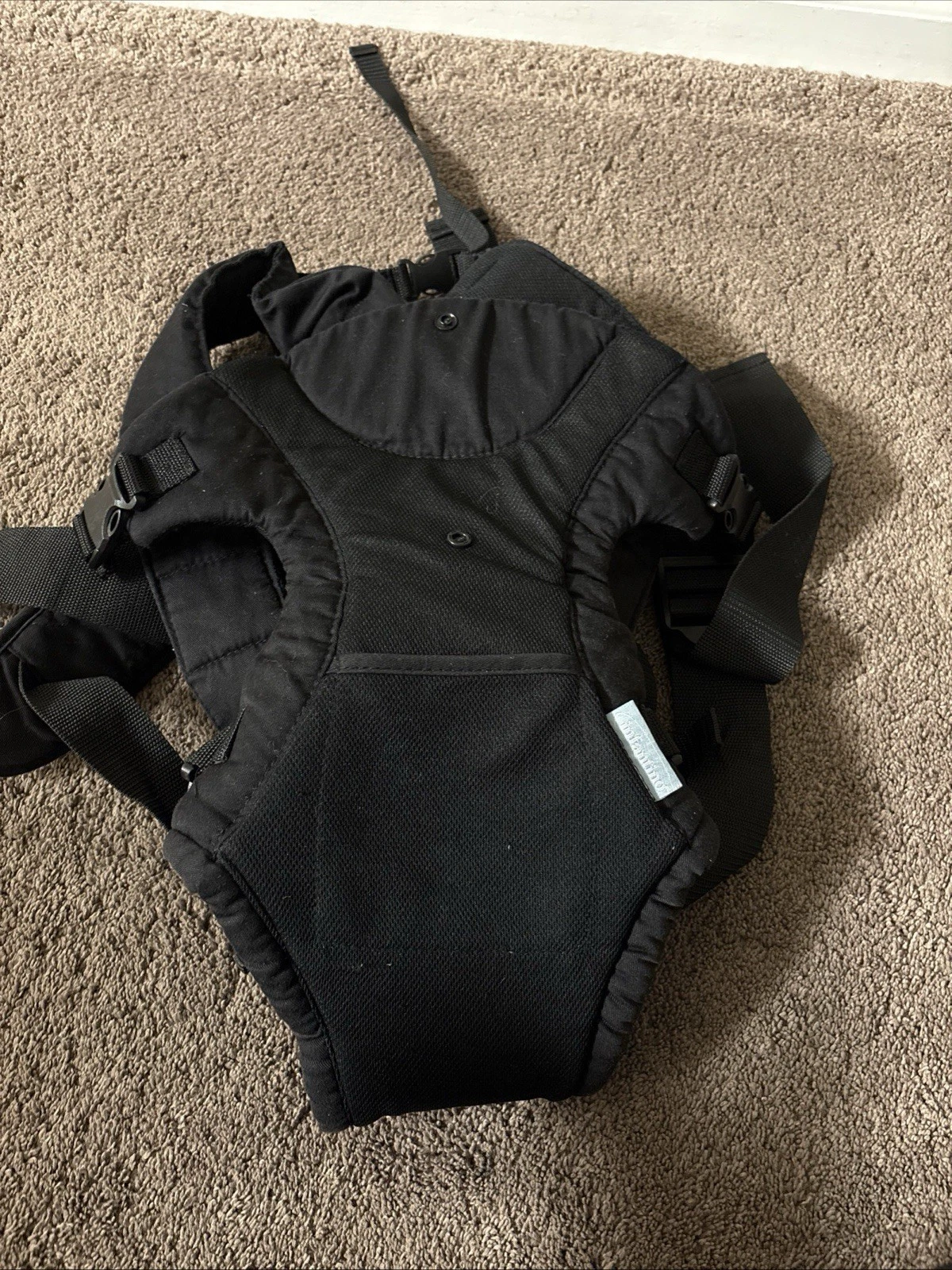Infantino Flip Baby Carrier Adjustable Unisex 8-32lbs Black