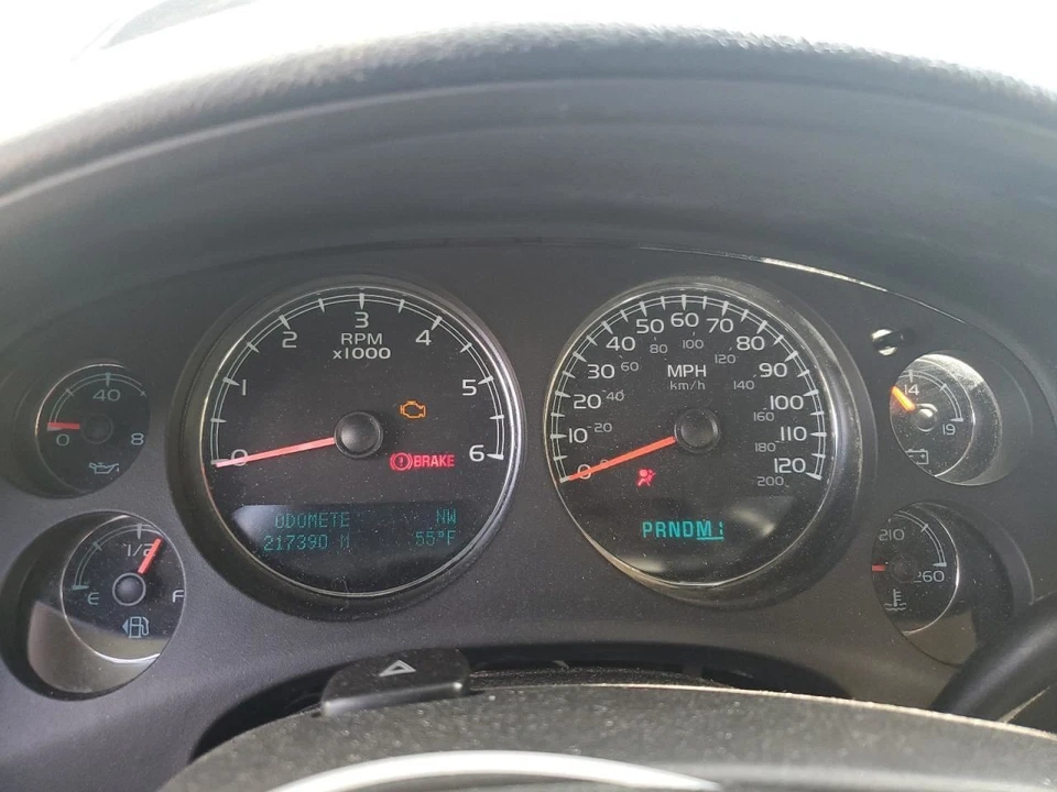 2009 Chevy Suburban 1500 Trunk Lid w/Privacy Tint Glass - Local Pick Up Only - Image 4 of 4