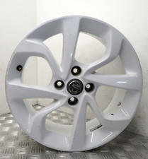 VAUXHALL CORSA E 16" WHITE ALLOY WHEEL 13380635 (X-693)