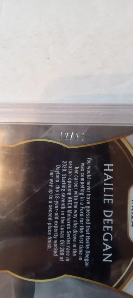 2020 Panini Chronicles - Select Hailie Deegan #1 Silver Prizm Autographs /25 🔥 - Image 4 of 4