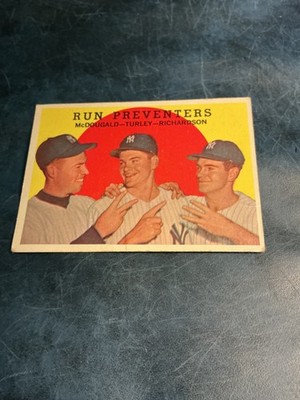 1959 Topps - Gil McDougald, Bobby Richardson, Bob Turley #237 Gray Back