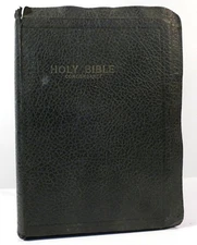 King James Holy Bible THE HOLY BIBLE CONTAINING THE OLD AND NEW TESTAMENTS  Red