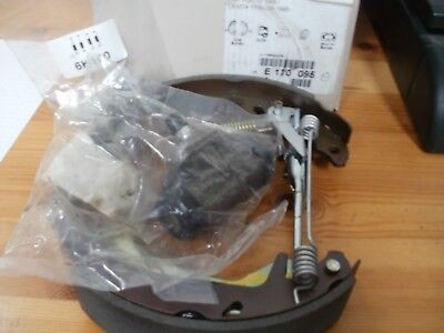 Kit frein arrière neuf pour Fiat Punto et Lancia Y e170095