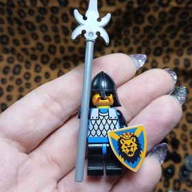 Vintage LEGO Castle Minifigure Lot &ndash; Knights, Weapons, Shields - Dragon Lion Bat