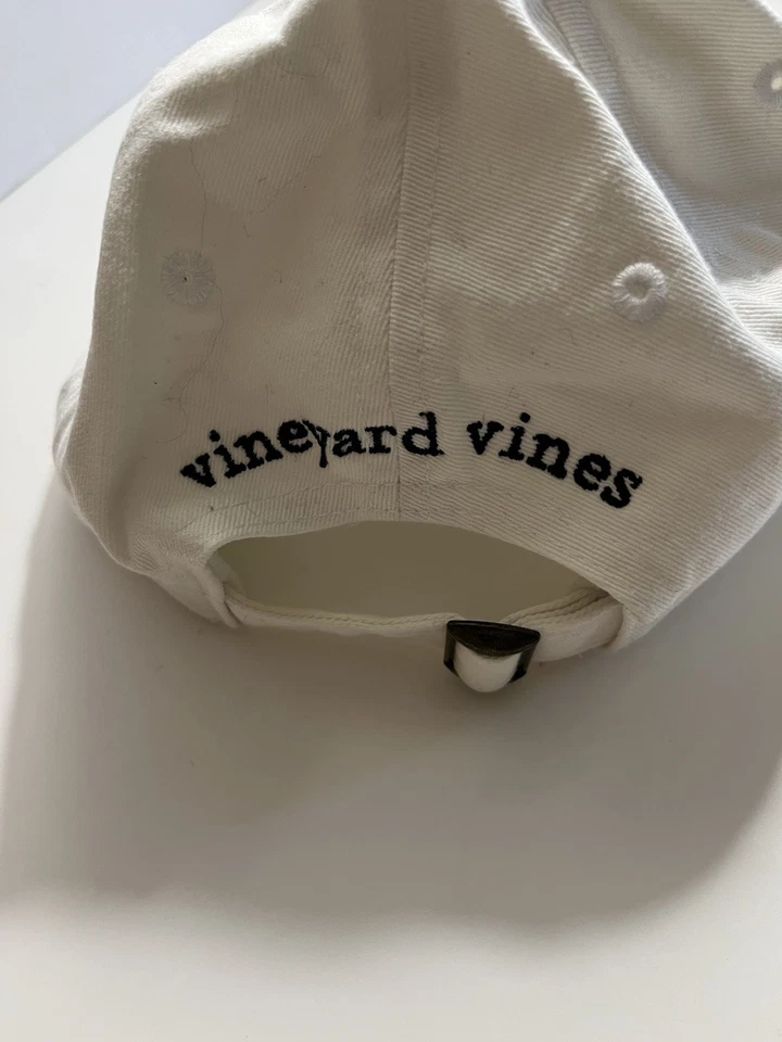 Vineyard Vines Whale LOGO Blanco Gorra de Béisbol Gorra Ajustable Jóvenes Niños Foto 2 de 3