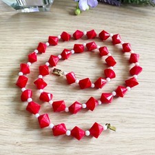 Necklace Choker Red Plastic Vintage Fashion Jewelry