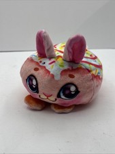 Cookeez Makery Baked Treatz BUNNY Cinnamon Swirl 6" Plush Scented Pink Sounds