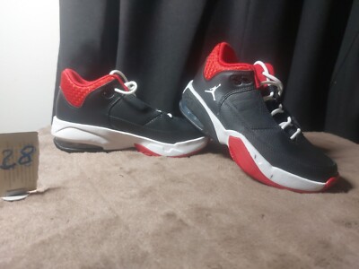 Nike Air Jordan Max Aura Mid Black/Red Trainers DA8021-006 Size UK 3, EUR  UK