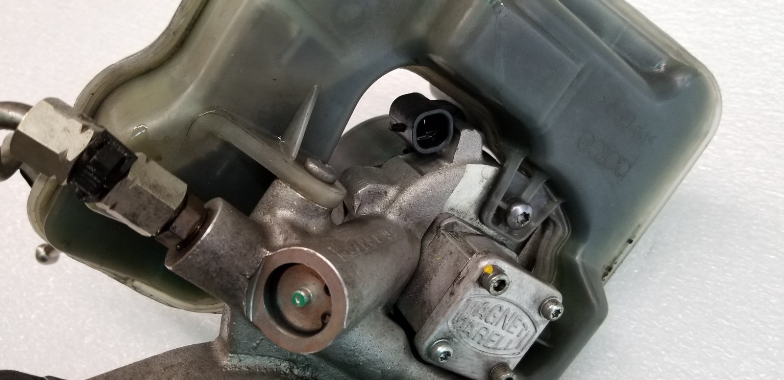 LAMBORGHINI GALLARDO LP560 E GEAR SHIFTER OIL RESERVOIR PUMP UNIT OEM 086301247 