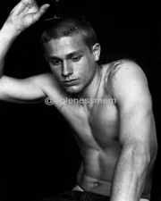 8x10 CHARLIE HUNNAM GLOSSY PHOTO photograph picture print hot sexy cute