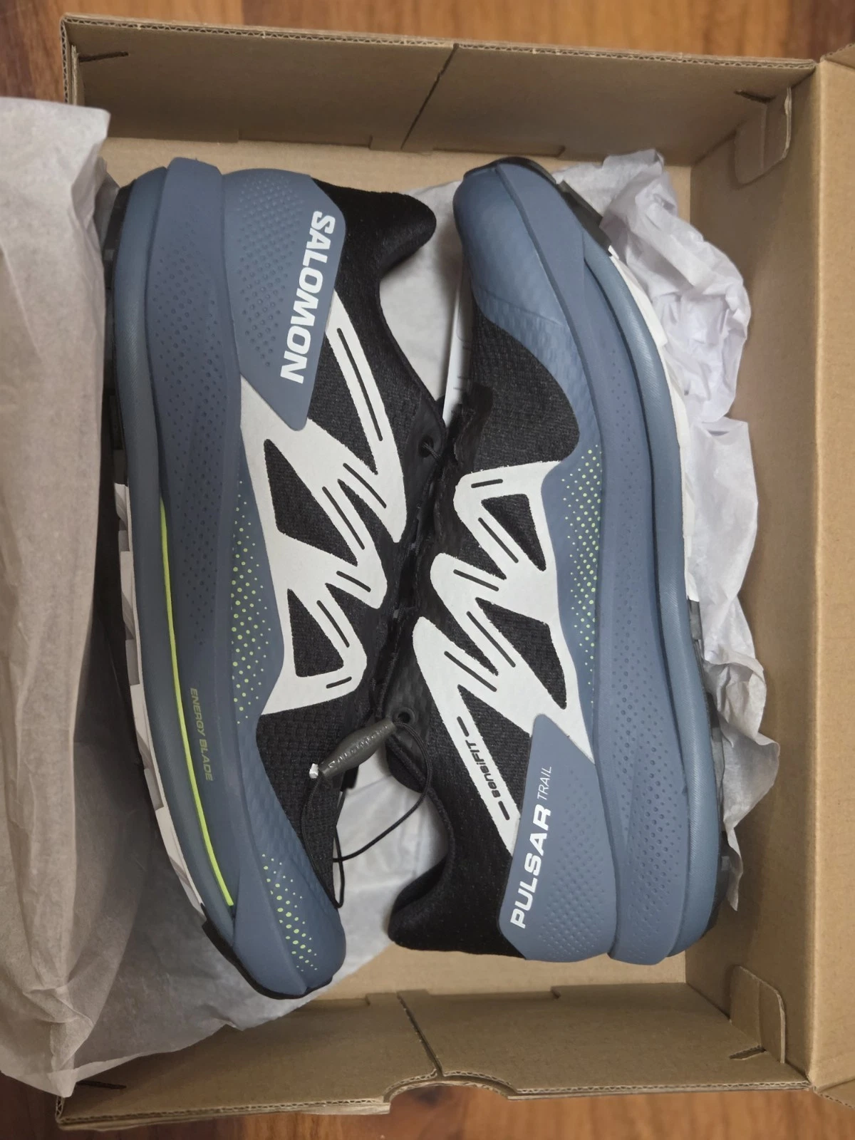 Salomon Pulsar Trail Running Black/Blue Men’s 10.5
Opens in a new window or tab