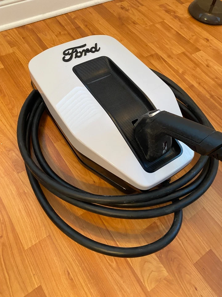 Ford Charge Station Pro 80Amp F-150 Lightning MachE EV Charger - Image 2 of 4