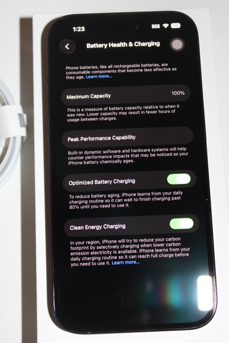 Apple iPhone 14 Pro 256GB Deep Purple Unlocked – New (AppleCare