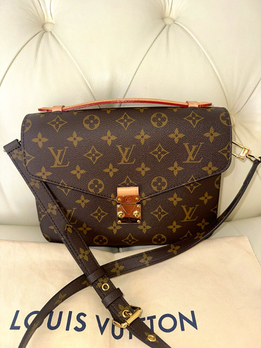 Louis Vuitton Pochette Metis MM Crossbody Bag M44875 Brown Monogram
